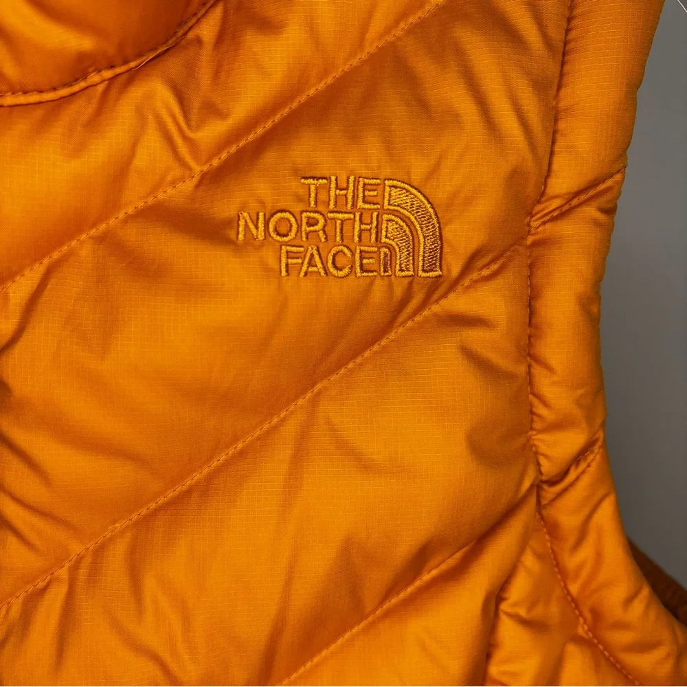 The North Face Women's Vibrant Orange Puffer‎ Vest Women’s Small